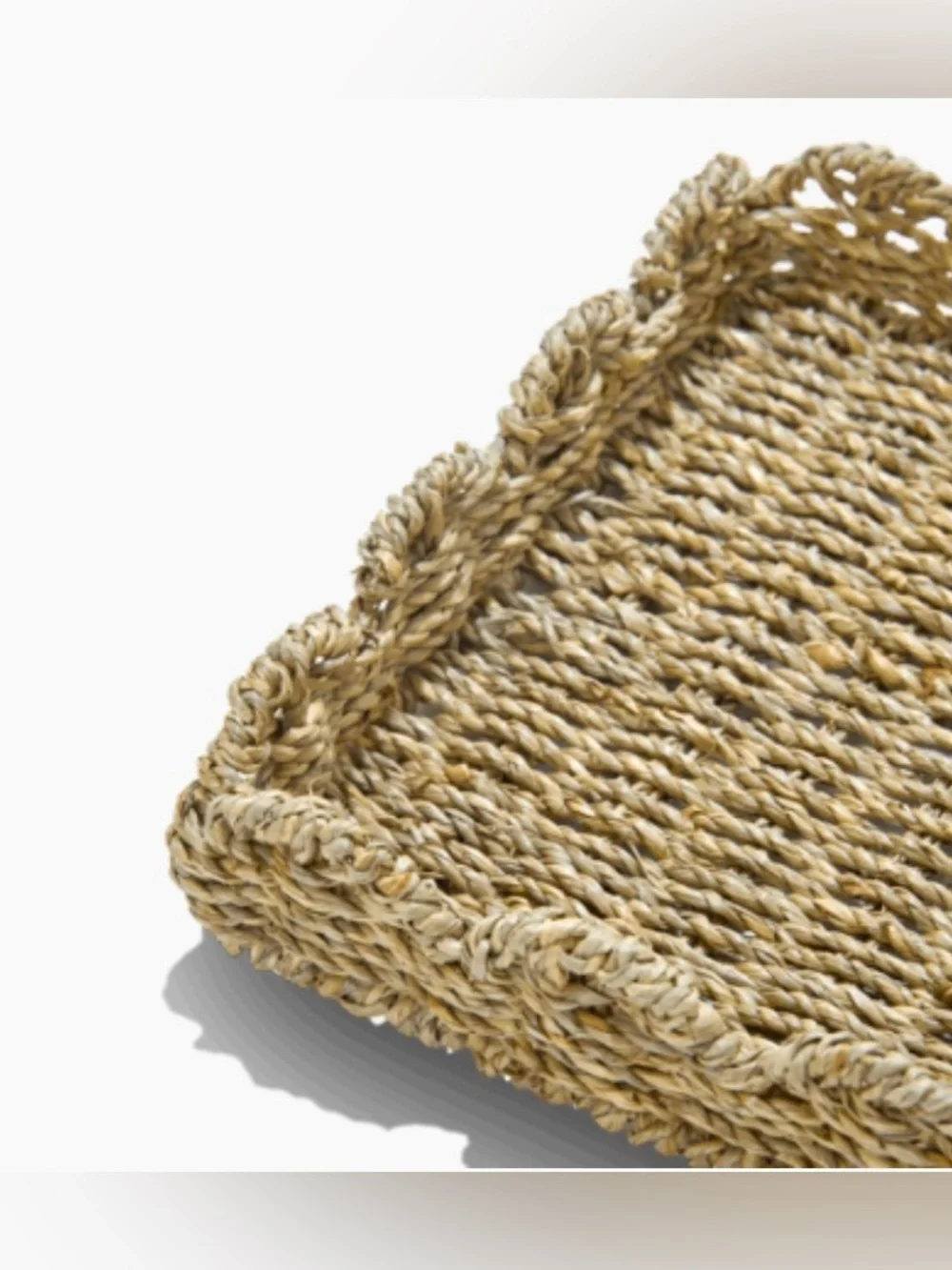NWT Savy & Sorted Scalloped Wicker Tray 15
